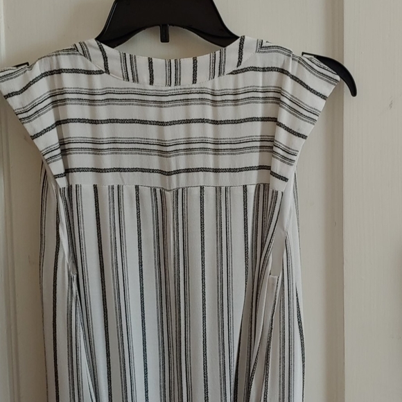 SpHIGH LOW BCBG DRESS - Picture 4 of 7